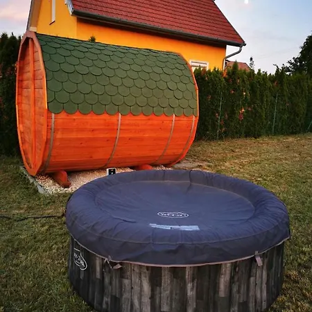 Holiday home Jurta Szallas *